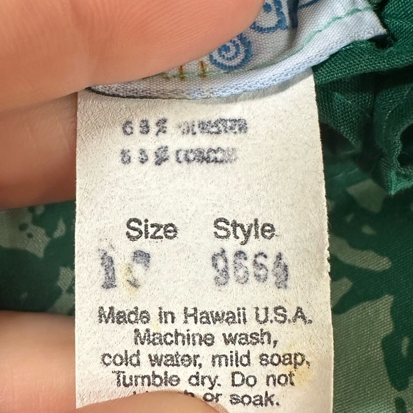 Vintage Hawaiian Muumuu Princess Kaiulani Green Tropical Ruffle Dress - Picture 4 of 5